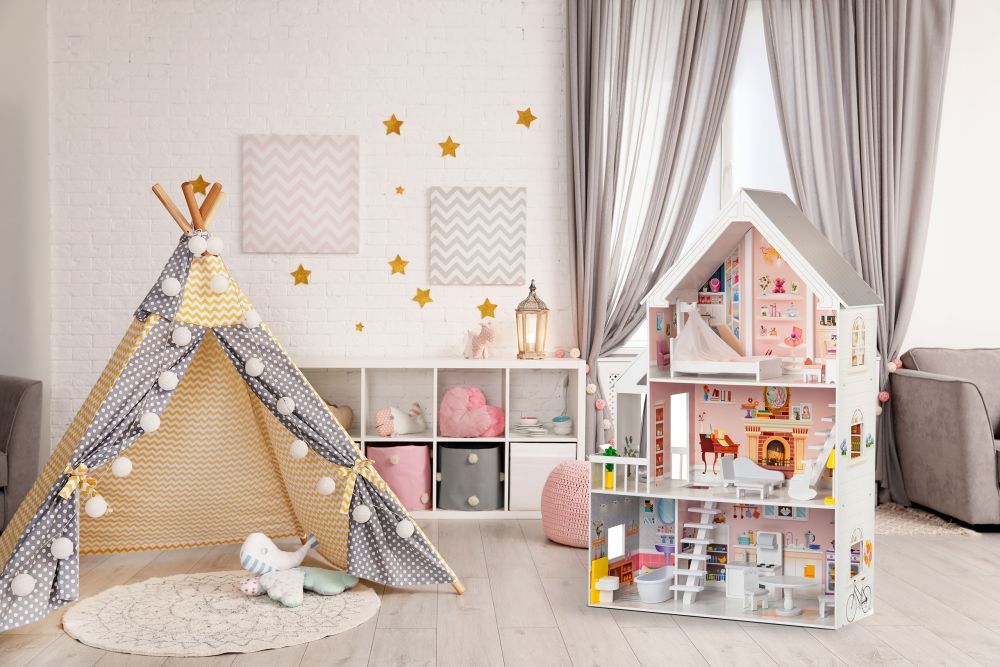 Vit Trädockhus med LED-Belysning & Möbler - Gerardos's Toys