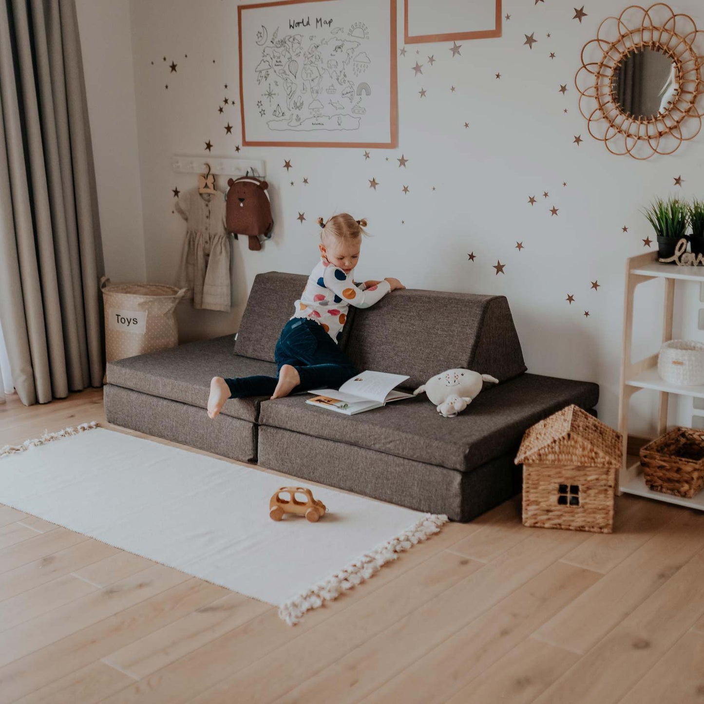 Montessori Brun Block Barnsoffa / Leksoffa - Från 1 - 16 år