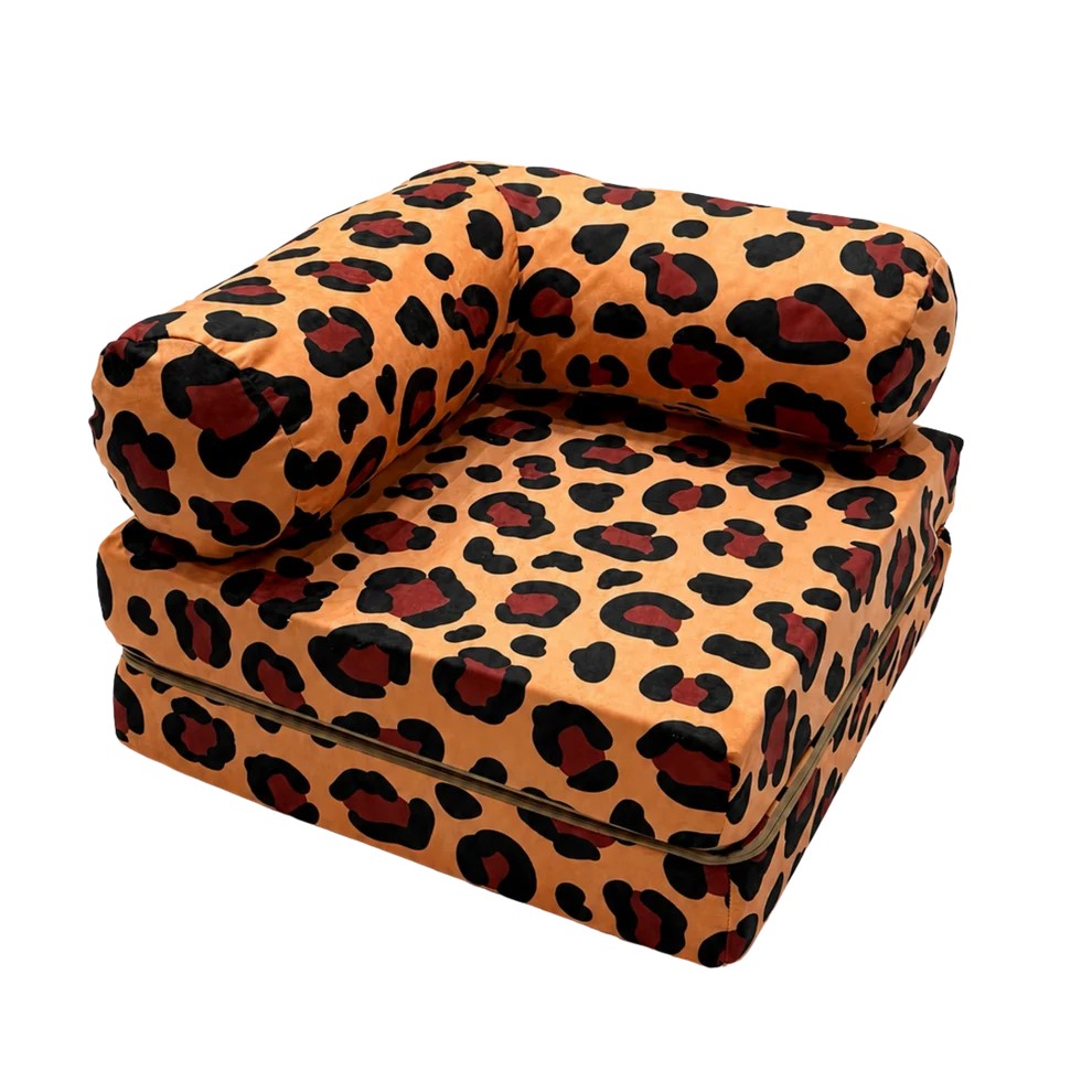 Djurmönstrad Barnsoffa / Leksoffa i Leopardmönster