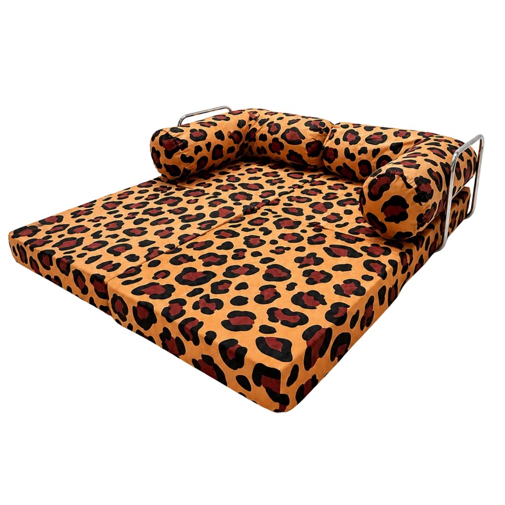 Djurmönstrad Barnsoffa / Leksoffa i Leopardmönster