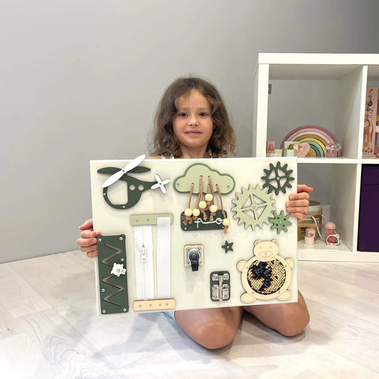 Bärbar Montessori Interaktiv Lekbräda (30×40 cm)